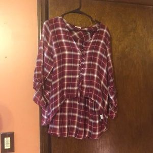 En creme flannel tunic